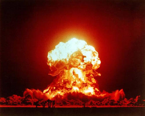 what Is Atomic Bomb;How An Atomic Bomb Works?