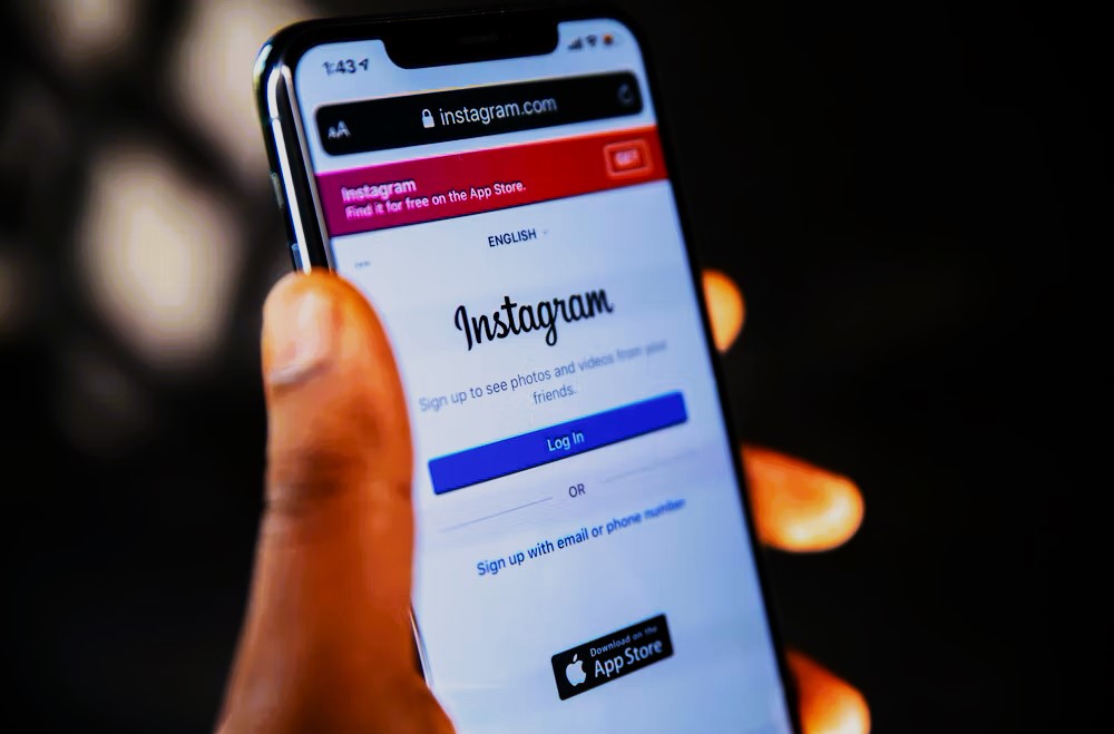 How to know if someone has restricted you on Instagram