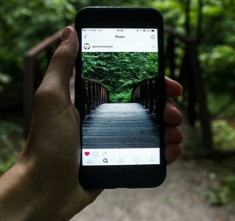 How to find old Instagram post by filtering it by date